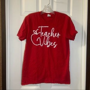 Gildan Red Crew Neck “Teacher Vibes” Short Sleeve Tee M